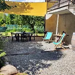 Veri By Interhome Carriola