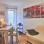 Lejlighed Veri By Interhome Carriola