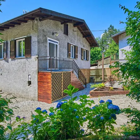 Veri By Interhome * Colico